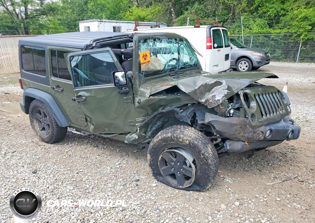 2015 Jeep Wrangler Unlimited Sport VIN:1C4HJWDG0FL603242 - 4