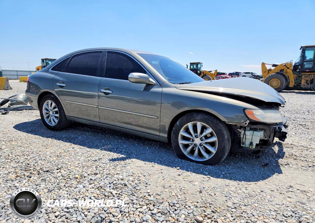 2008 Hyundai Azera Limited VIN:KMHFC46F68A286670 - 4