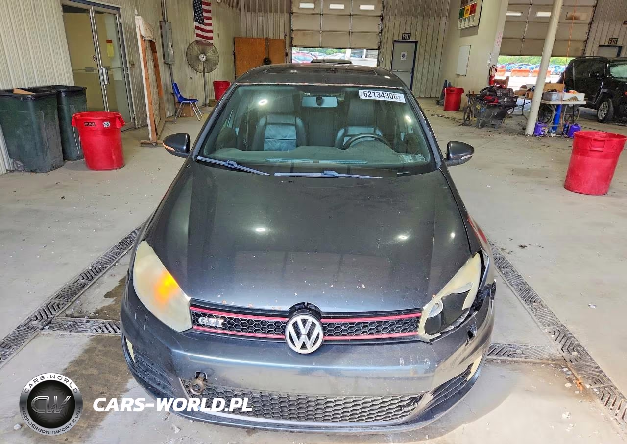 2010 Volkswagen Gti VIN:WVWGD7AJ9AW139030 - 5