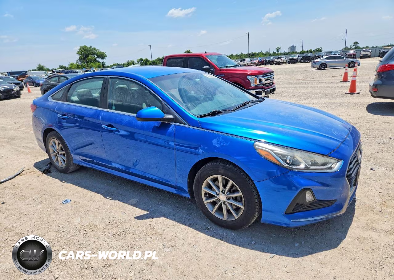 2018 Hyundai Sonata Se VIN:5NPE24AF9JH629996 - 4