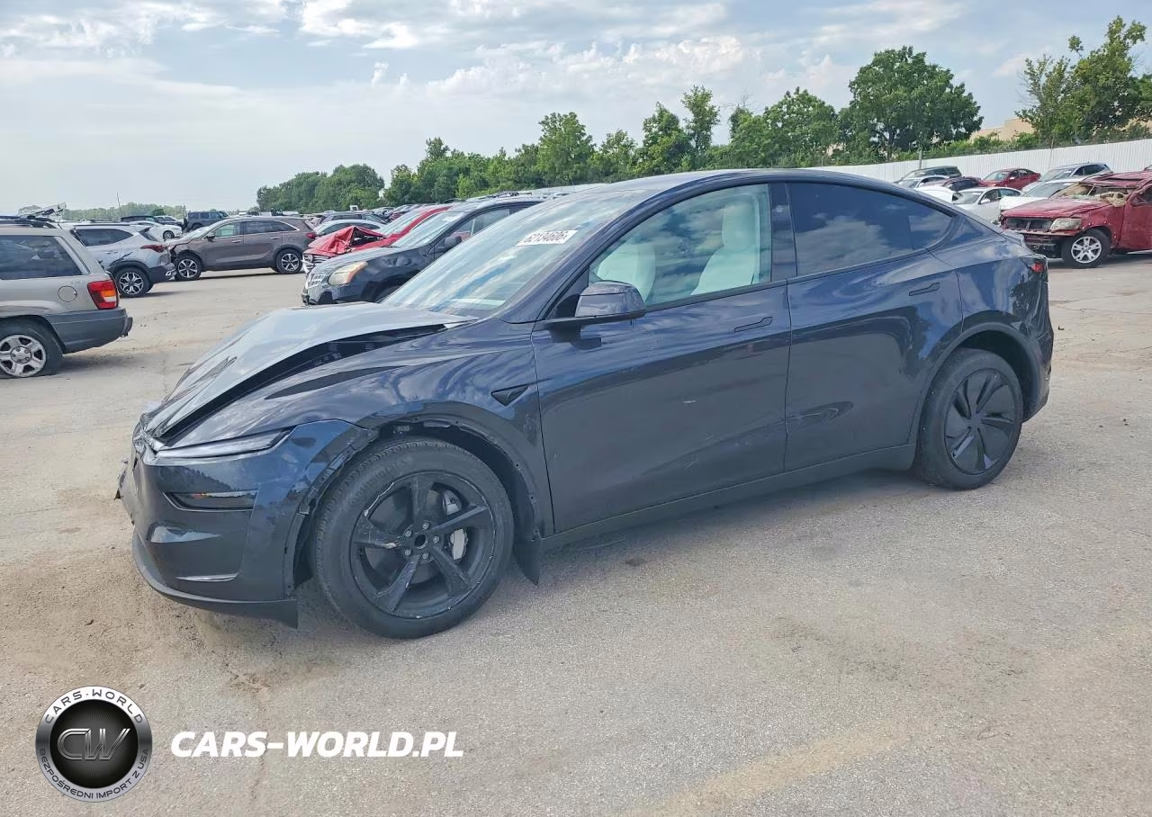 2026 Tesla Model Y – zdjęcie 1 z 12