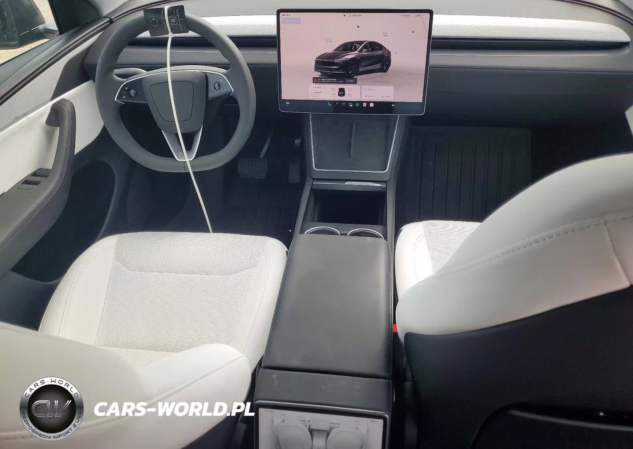 2026 Tesla Model Y VIN:7SAYGDEDXTF437983 - 8