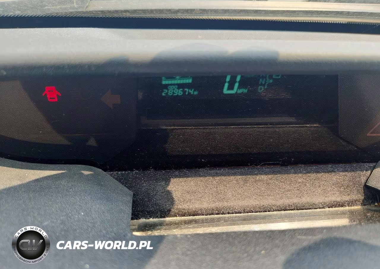 2005 Toyota Prius Base VIN:JTDKB20U853103416 - 9