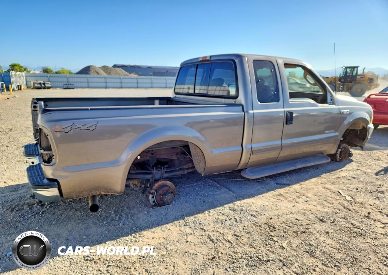2003 Ford F250 Super Duty VIN:1FTNX21P13EB60520 - 3