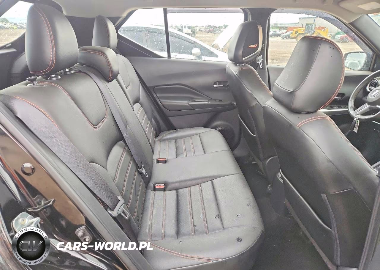 2019 Nissan Kicks S VIN:3N1CP5CU5KL491114 - 11