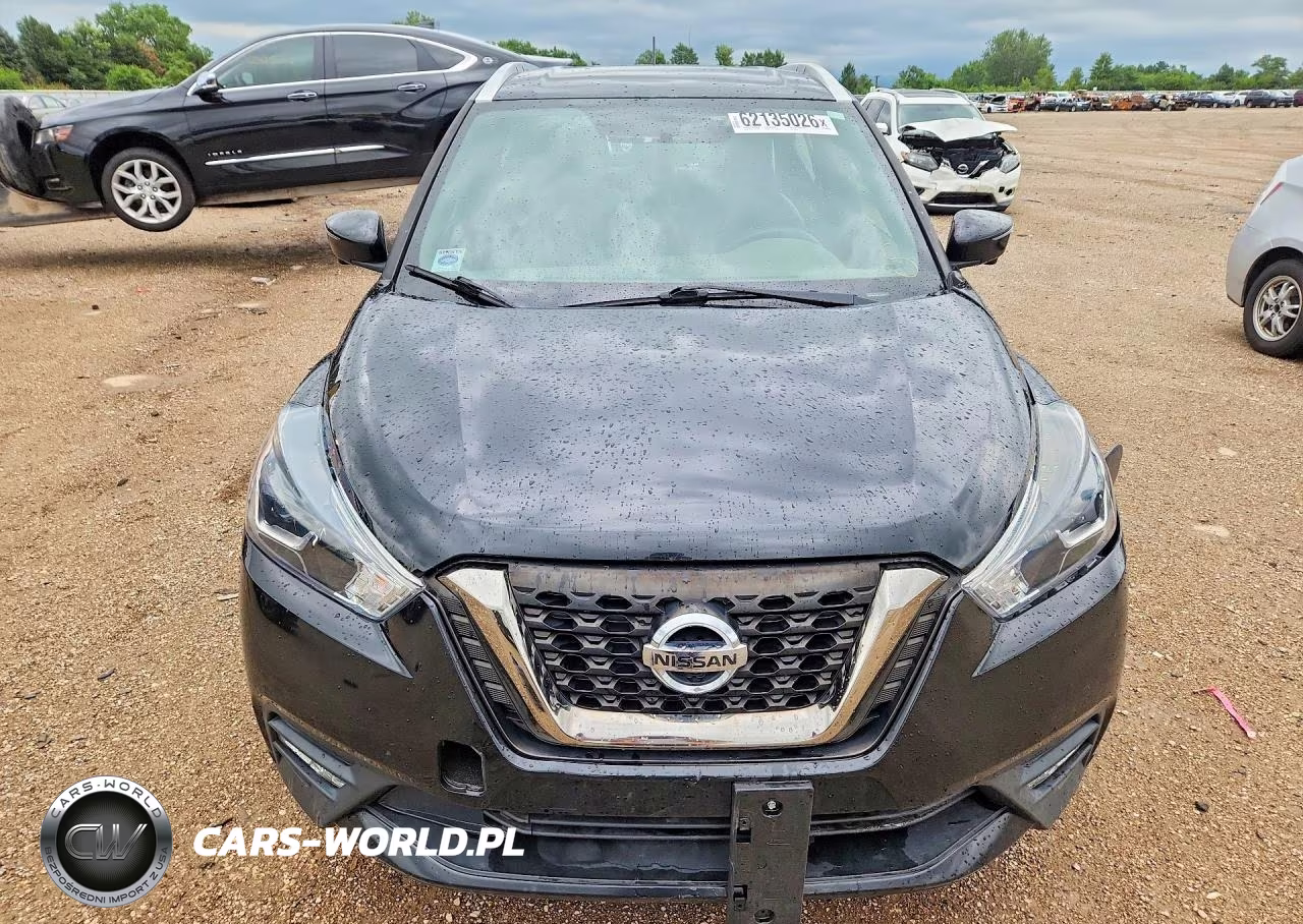 2019 Nissan Kicks S VIN:3N1CP5CU5KL491114 - 5