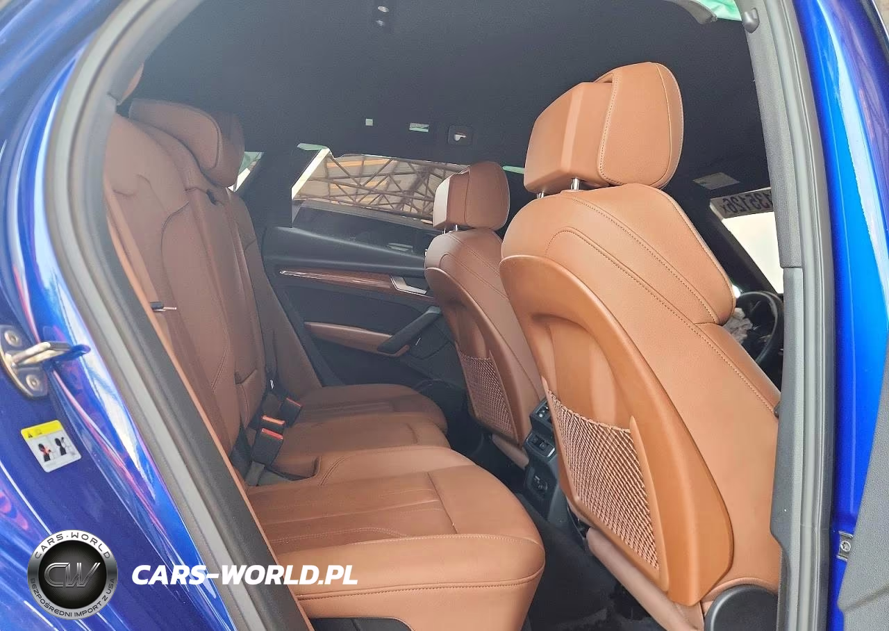 2022 Audi Q5 E Premium 55 VIN:WA1G2AFY3N2085840 - 10