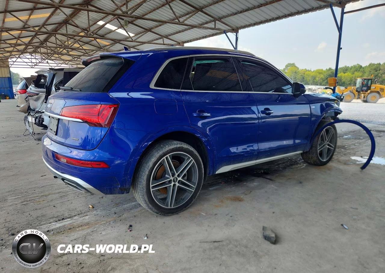 2022 Audi Q5 E Premium 55 VIN:WA1G2AFY3N2085840 - 3