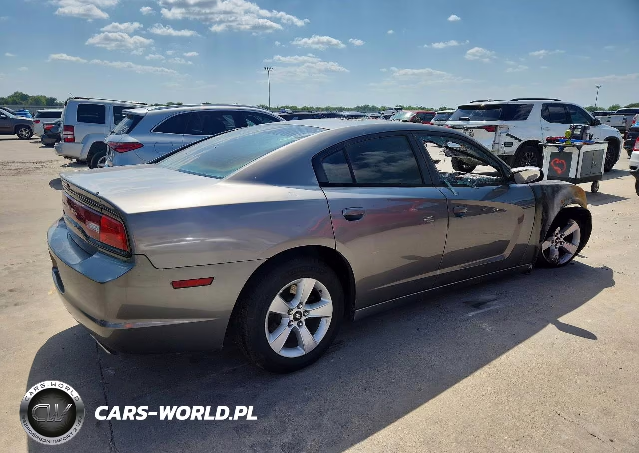 2011 Dodge Charger VIN:2B3CL3CG1BH566635 - 3
