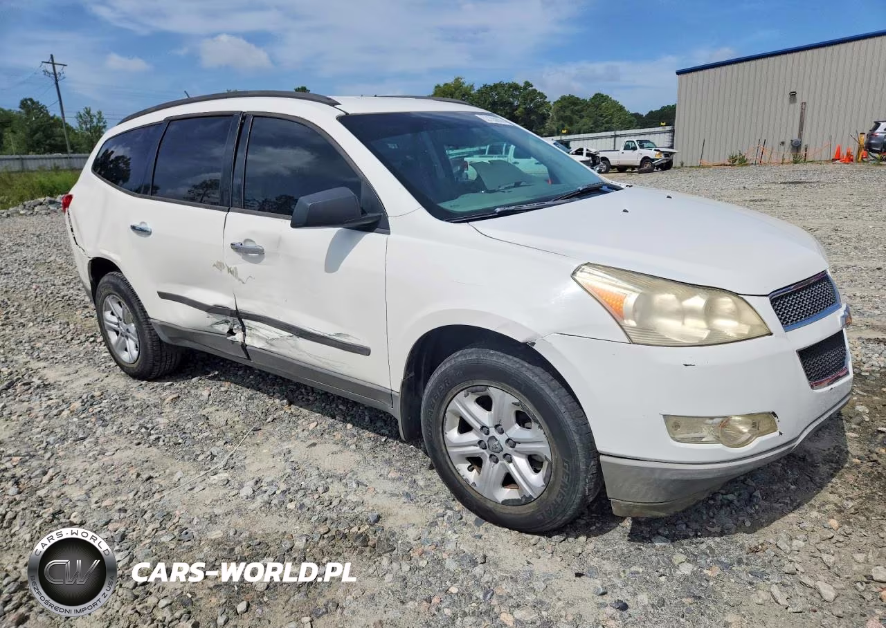 2010 Chevrolet Traverse Ls VIN:1GNLREED8AS155534 - 4