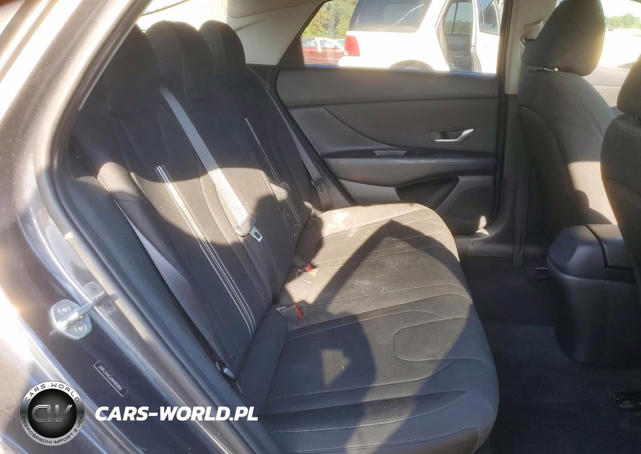 2022 Hyundai Elantra Sel VIN:5NPLS4AG6NH085804 - 10