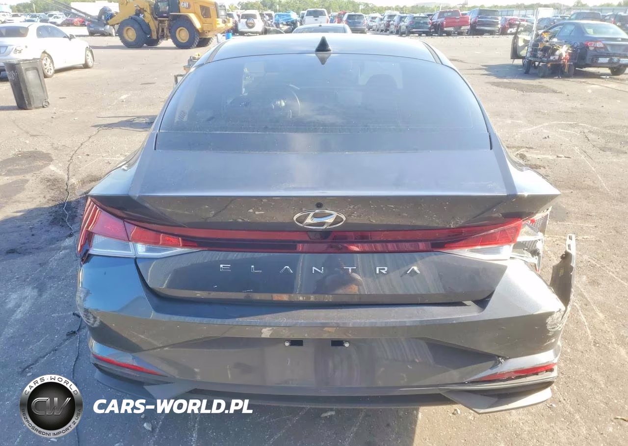 2022 Hyundai Elantra Sel VIN:5NPLS4AG6NH085804 - 6