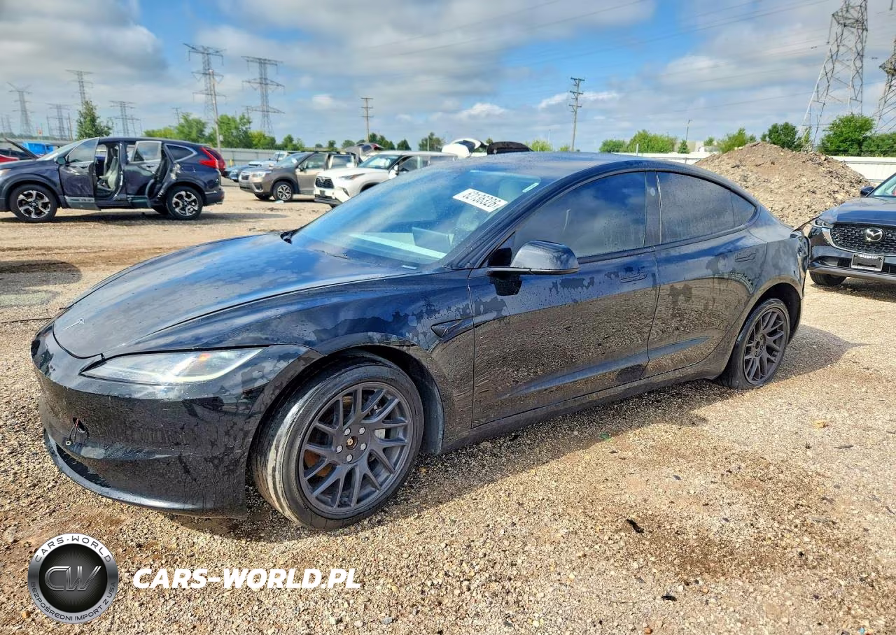 2024 Tesla Model 3 VIN:5YJ3E1EB2RF807102 - 1