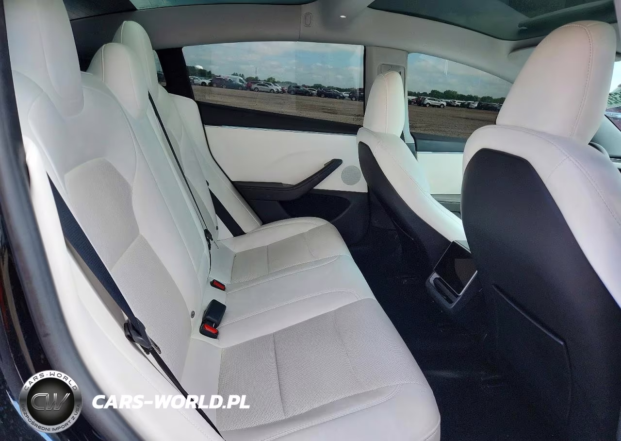 2024 Tesla Model 3 VIN:5YJ3E1EB2RF807102 - 10
