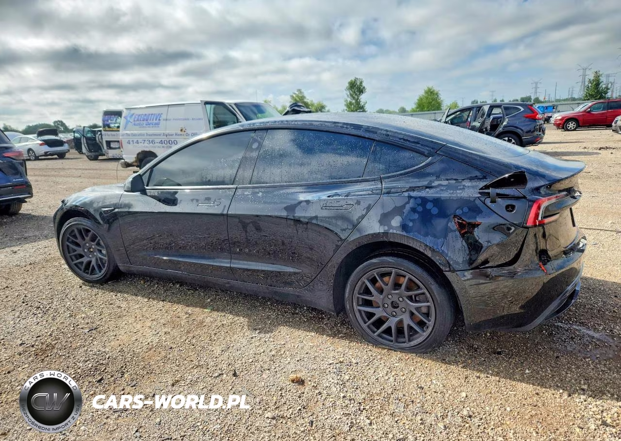 2024 Tesla Model 3 VIN:5YJ3E1EB2RF807102 - 2