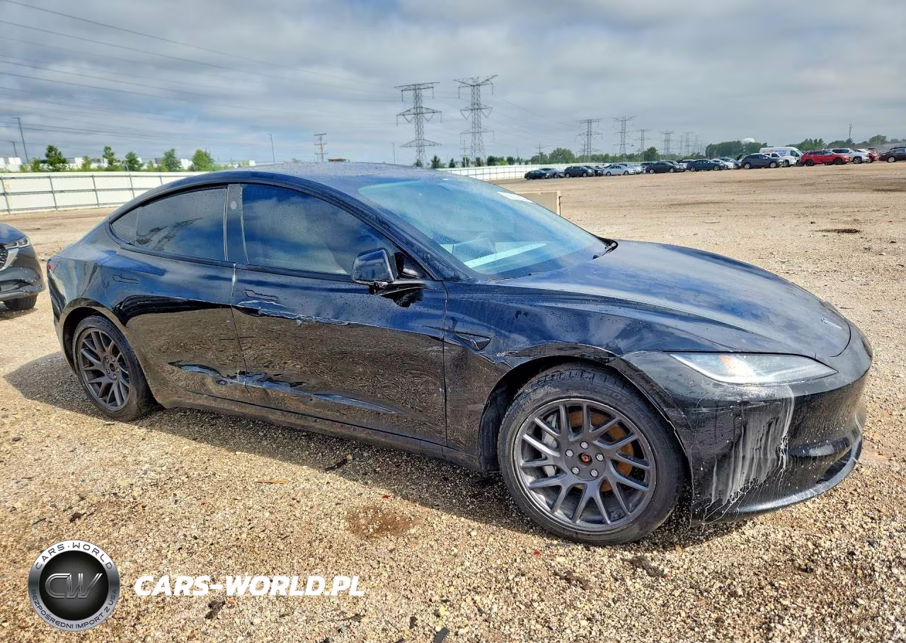 2024 Tesla Model 3 VIN:5YJ3E1EB2RF807102 - 4