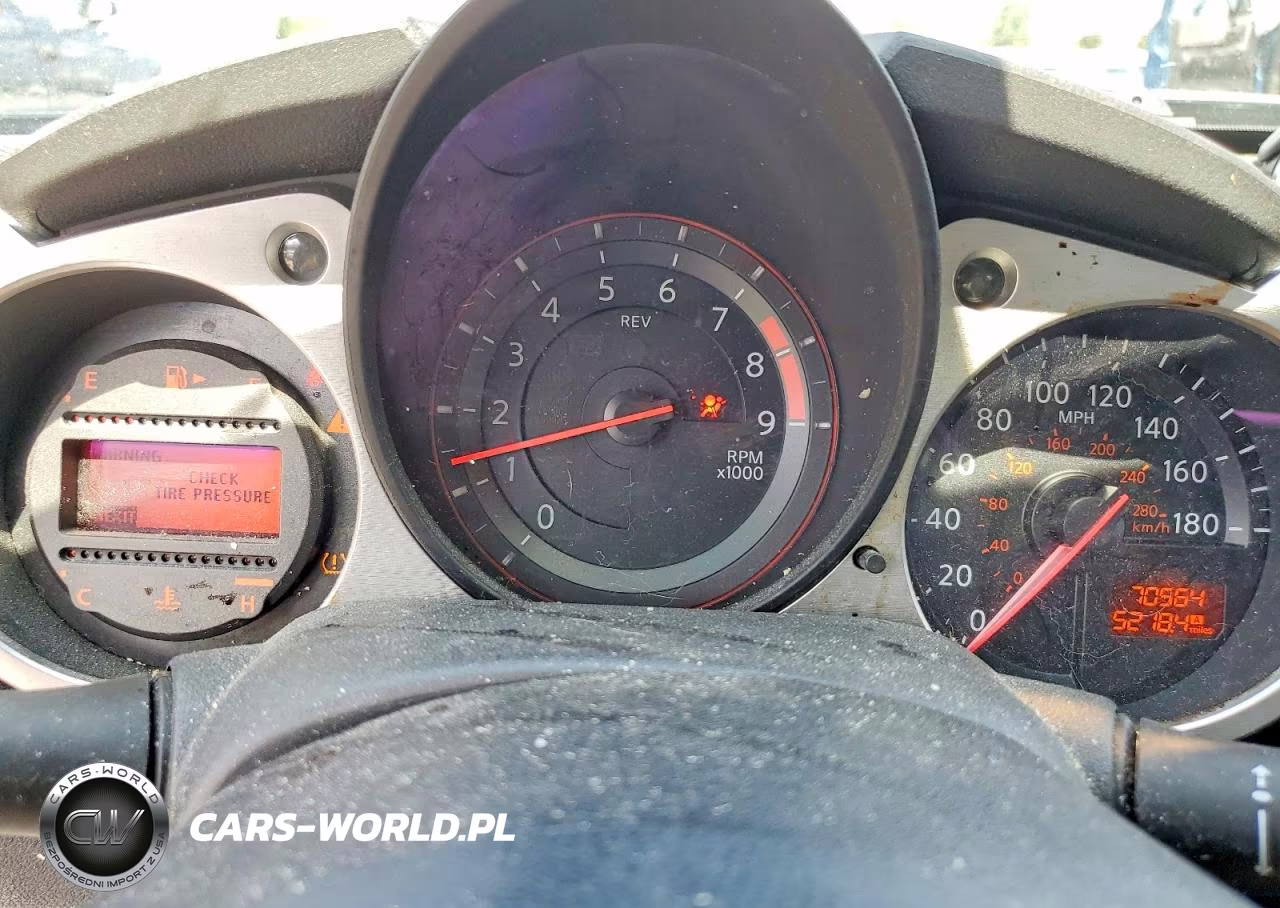 2020 Nissan 370Z Base VIN:JN1AZ4EH7LM822651 - 9