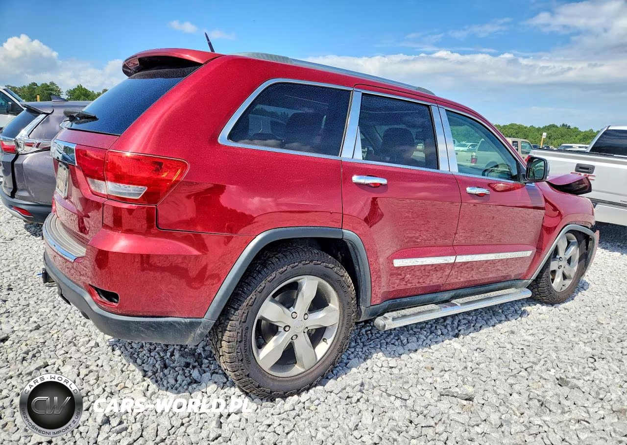 2013 Jeep Grand Cherokee Overland VIN:1C4RJFCT3DC524275 - 3