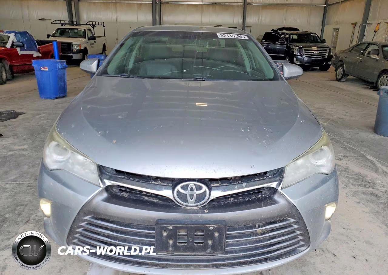 2017 Toyota Camry Xle VIN:4T1BF1FK3HU651869 - 5
