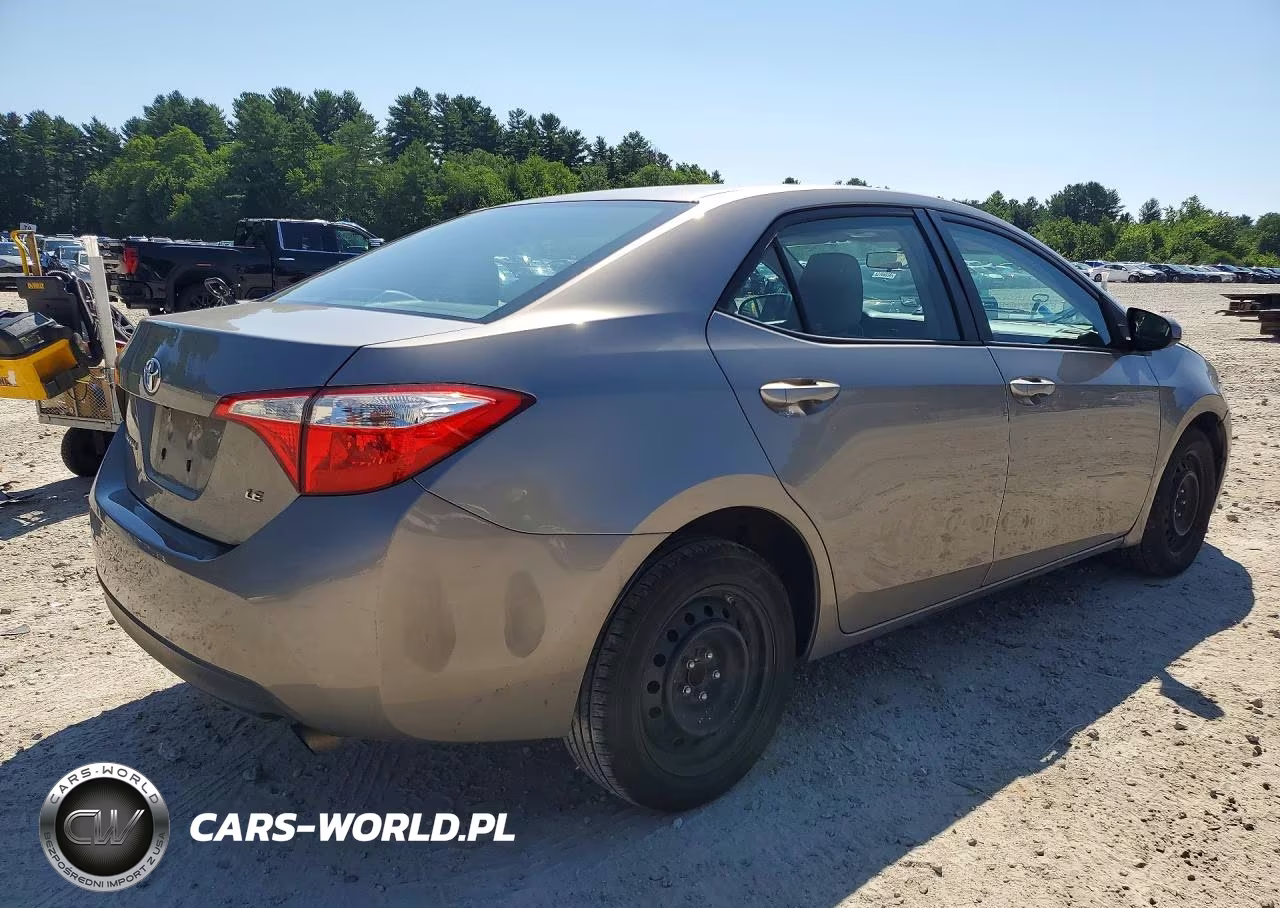 2016 Toyota Corolla Le VIN:2T1BURHE8GC681011 - 3