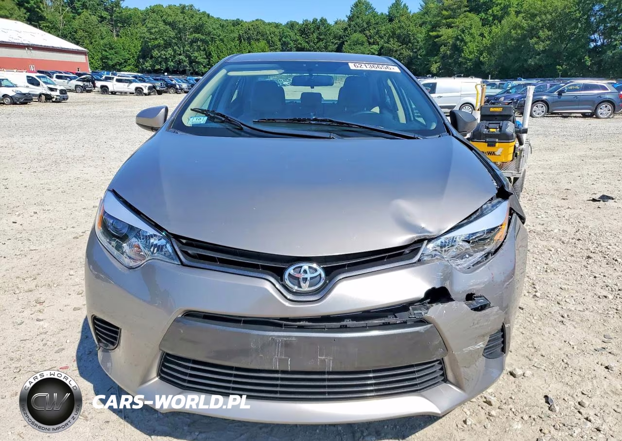 2016 Toyota Corolla Le VIN:2T1BURHE8GC681011 - 5