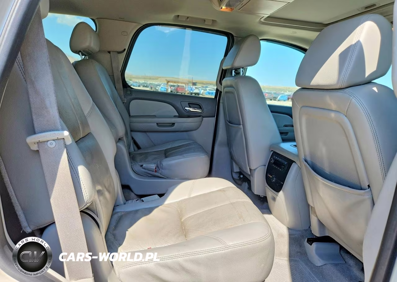 2008 GMC Yukon VIN:1GKFK13028R192961 - 10