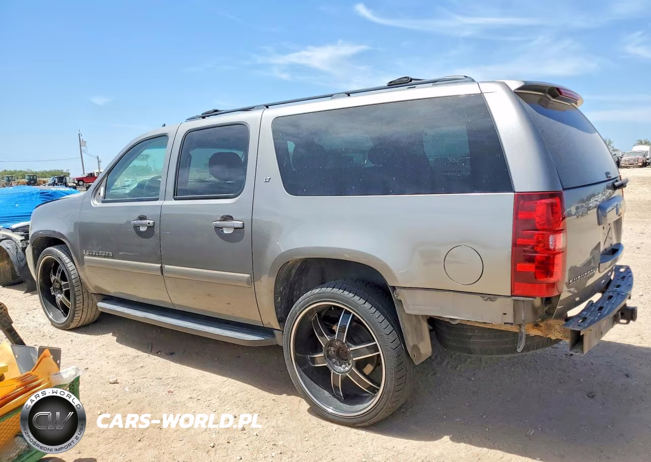 2007 Chevrolet Suburban C1500 VIN:1GNFC16057J346975 - 2
