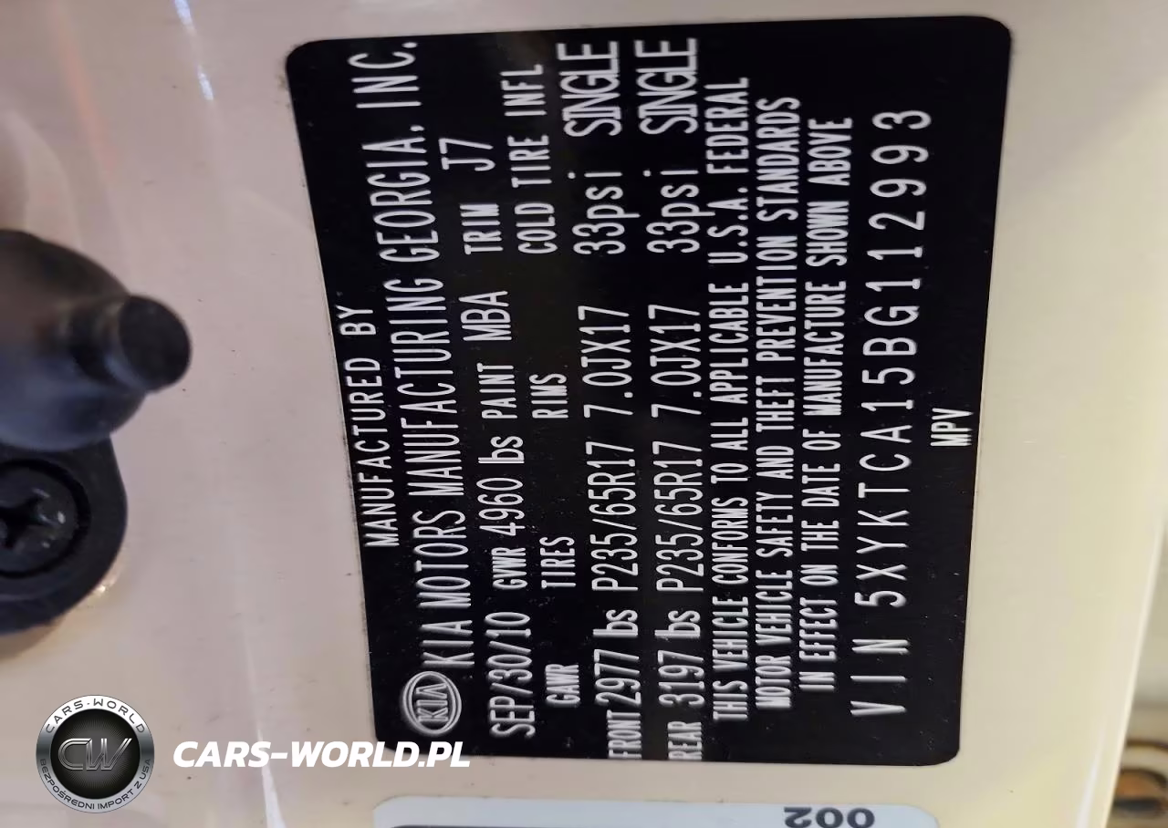 2011 Kia Sorento Lx VIN:5XYKTCA15BG112993 - 13