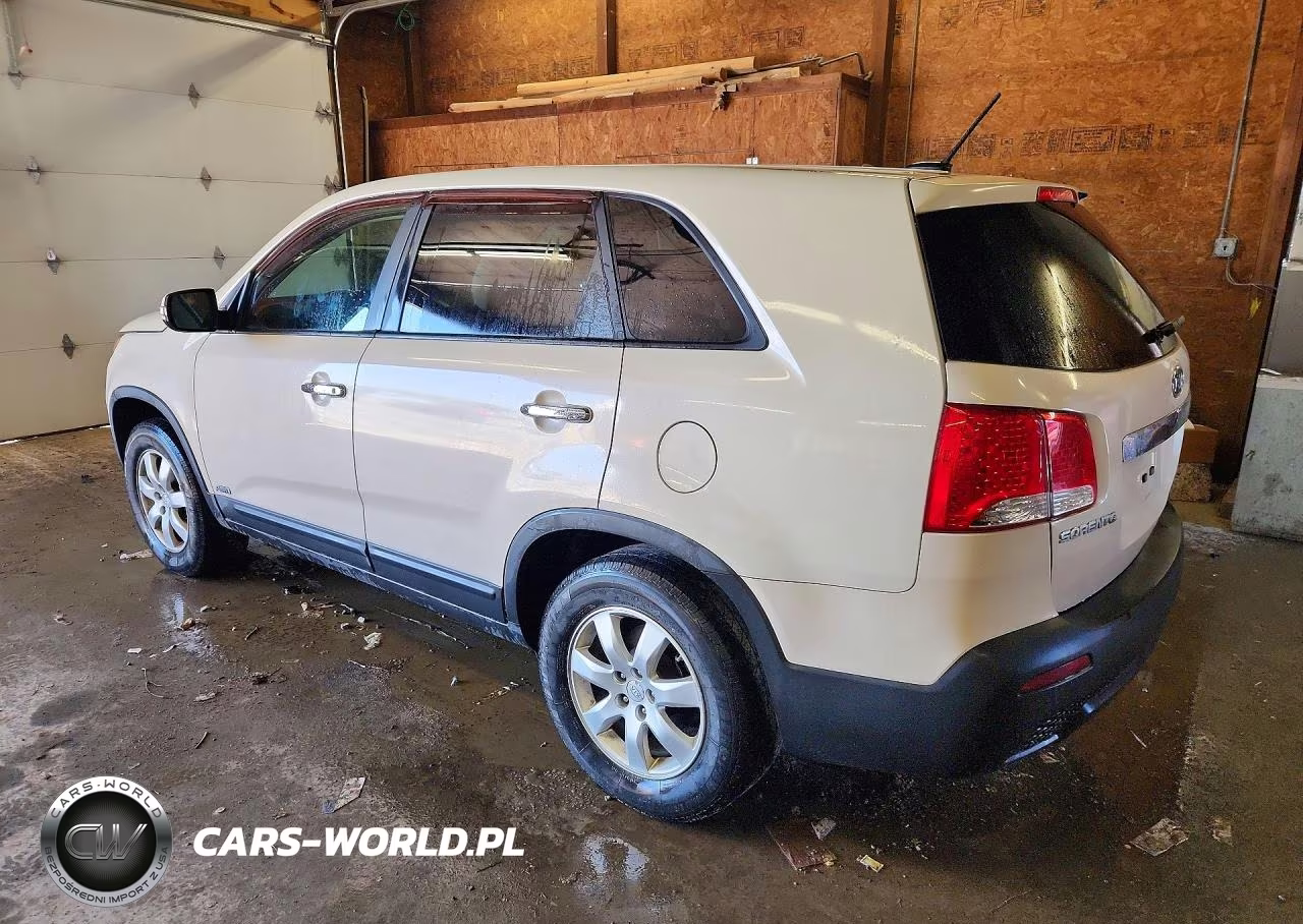 2011 Kia Sorento Lx VIN:5XYKTCA15BG112993 - 2