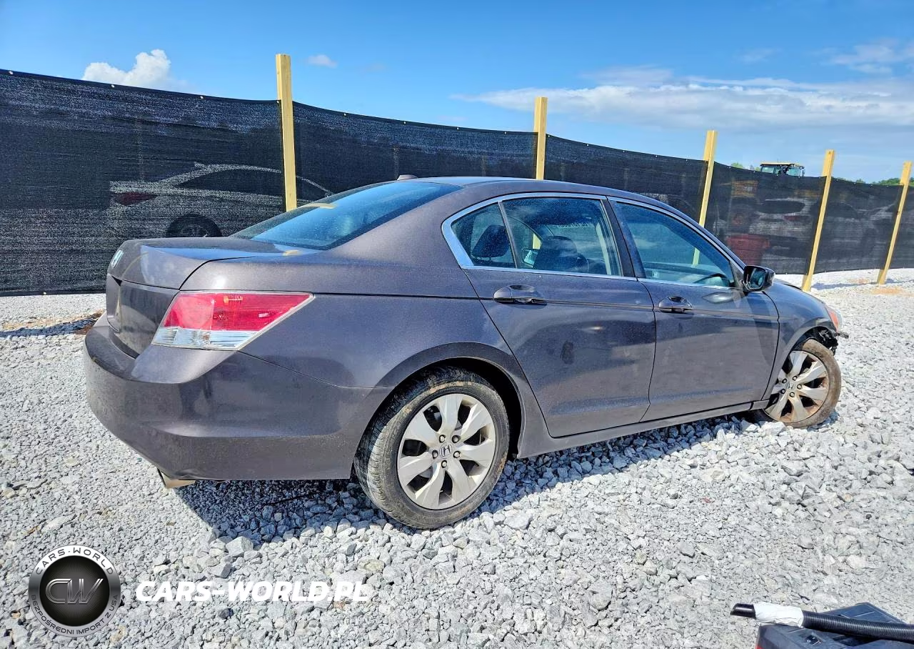 HONDA ACCORD SDN VIN:1HGCP2F87AA151237 - 3