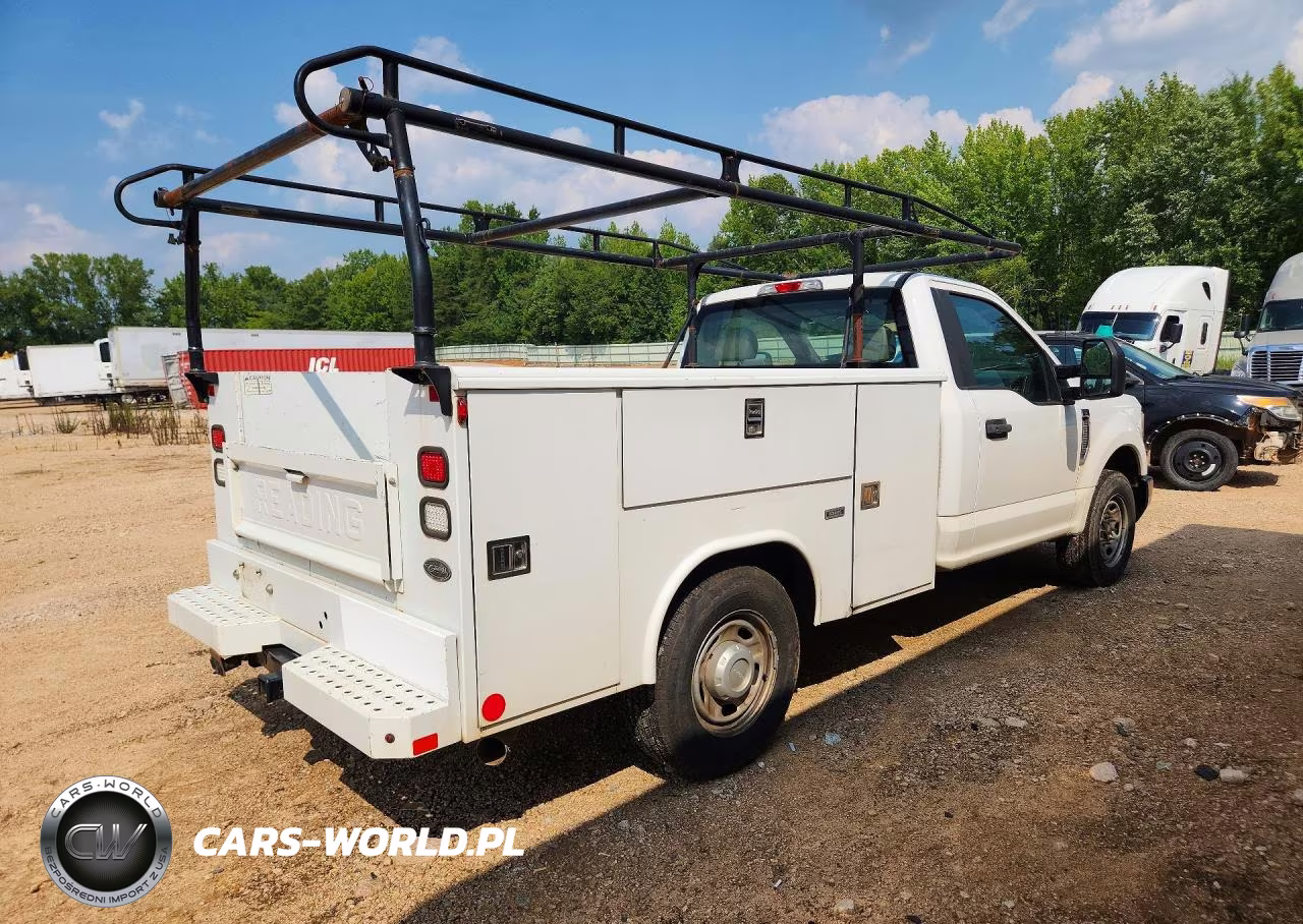 2017 Ford F250 Super Duty VIN:1FTBF2A63HEB81664 - 3