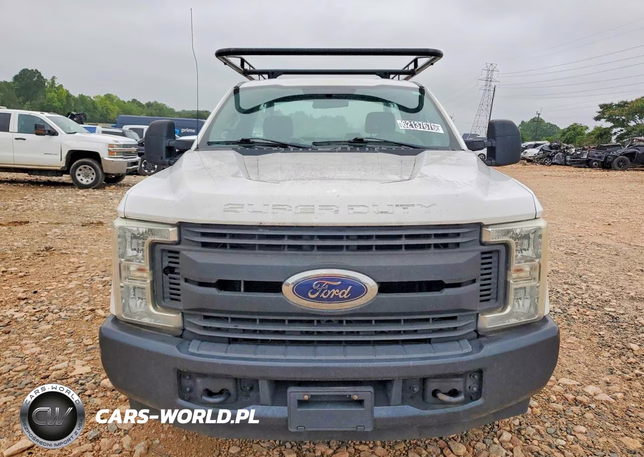 2017 Ford F250 Super Duty VIN:1FTBF2A63HEB81664 - 5