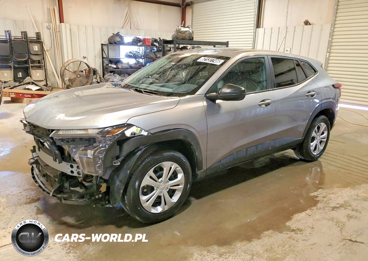 2026 Chevrolet Trax Ls – zdjęcie 1 z 14