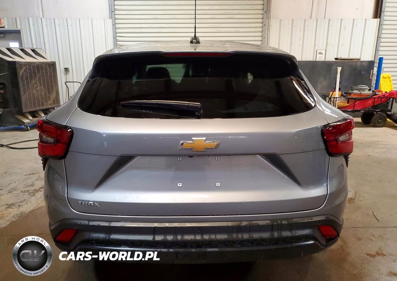 2026 Chevrolet Trax Ls VIN:KL77LFEPXTC101108 - 6