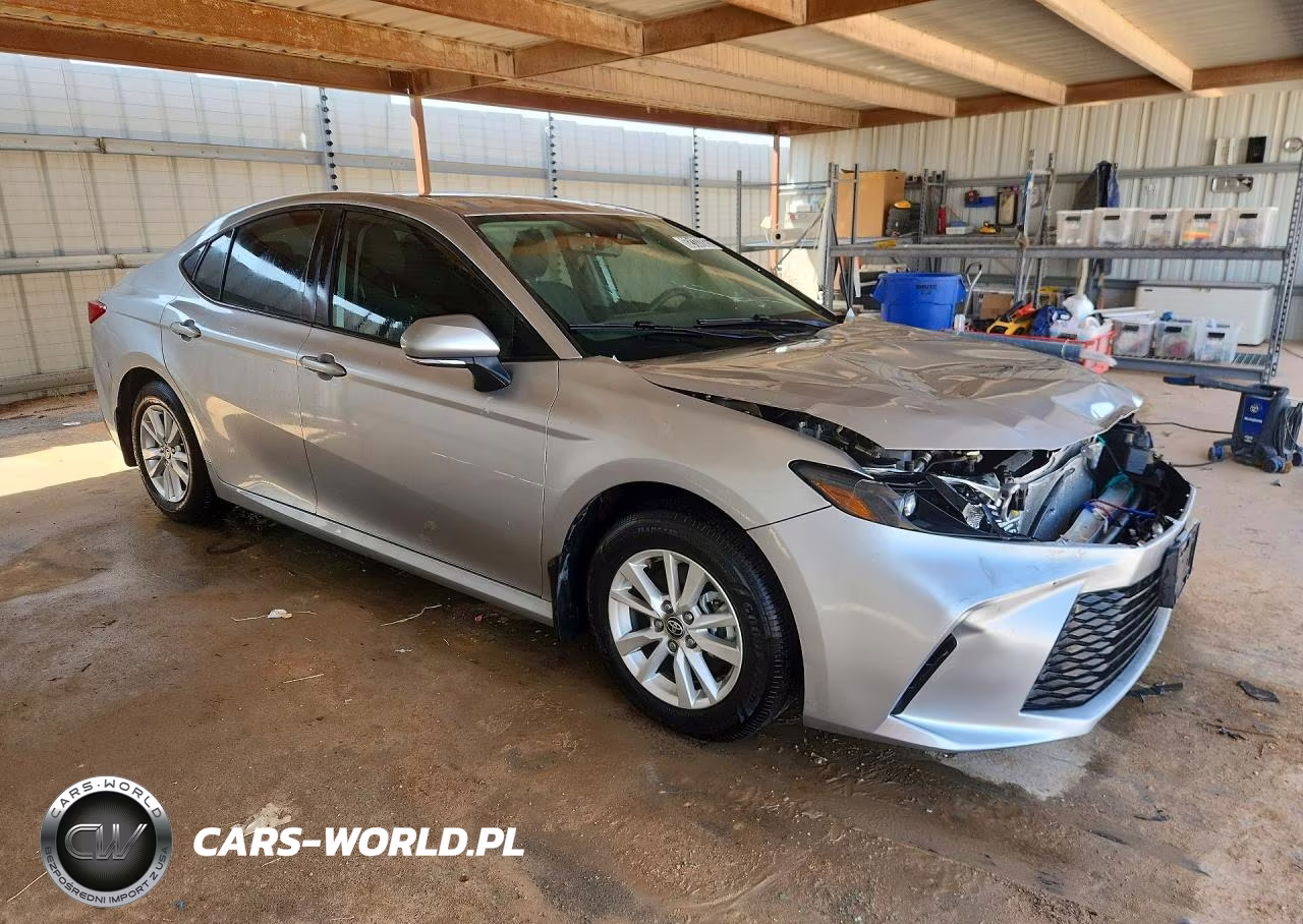 2025 Toyota Camry Le VIN:4T1DAACK1SU621286 - 4
