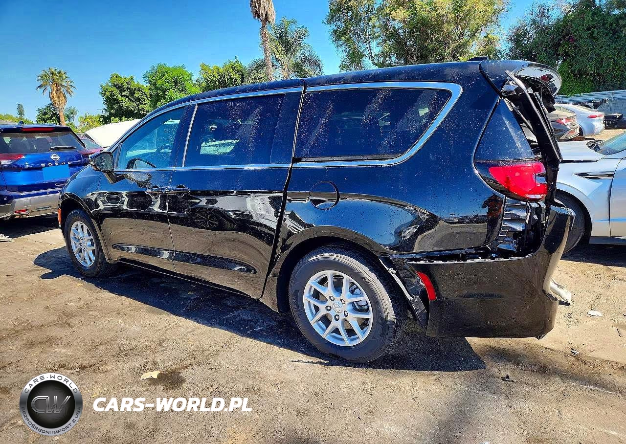 2026 Chrysler Pacifica Select VIN:2C4RC1BG5TR281995 - 2