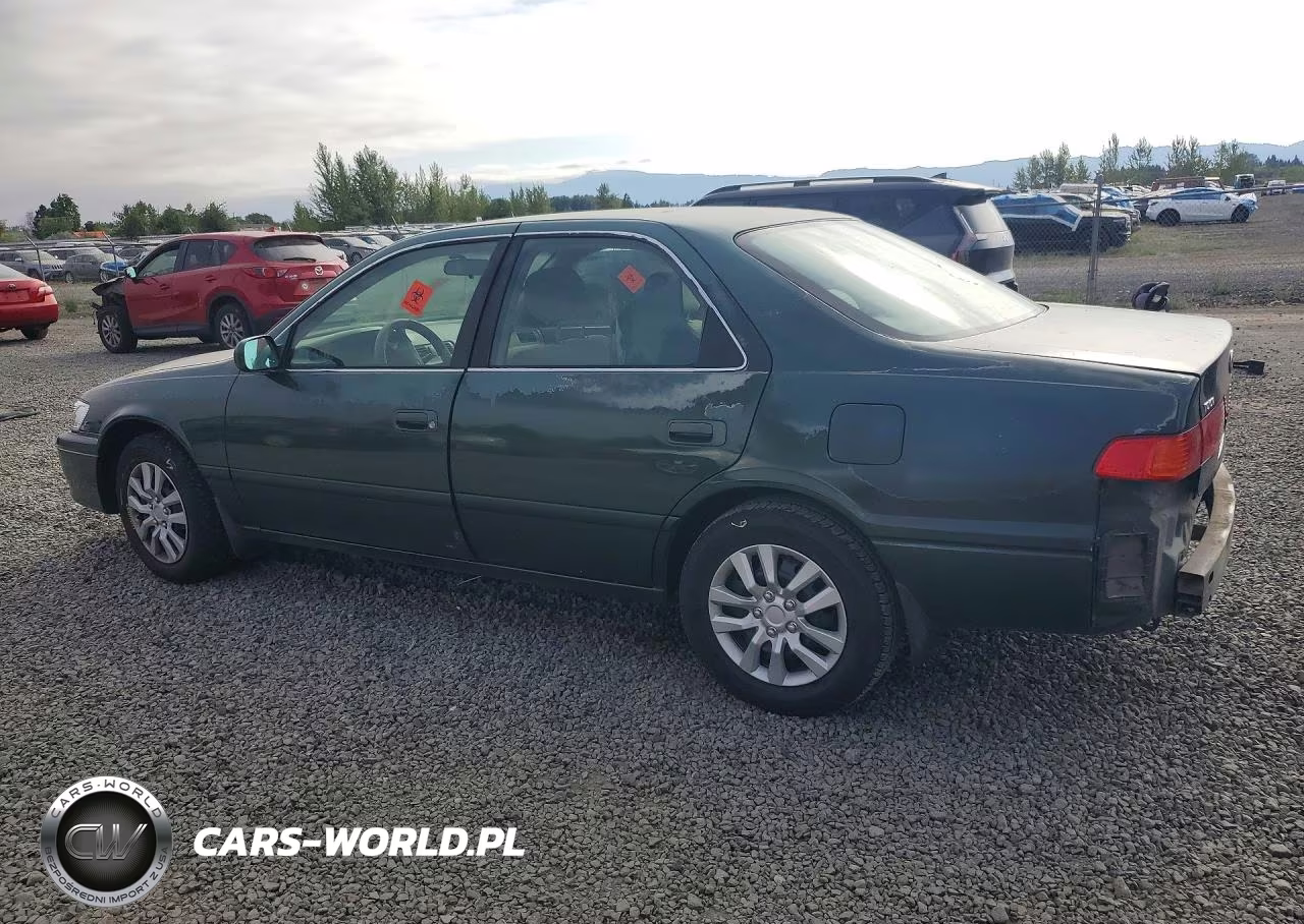 2001 Toyota Camry Le VIN:JT2BG22K510537021 - 2