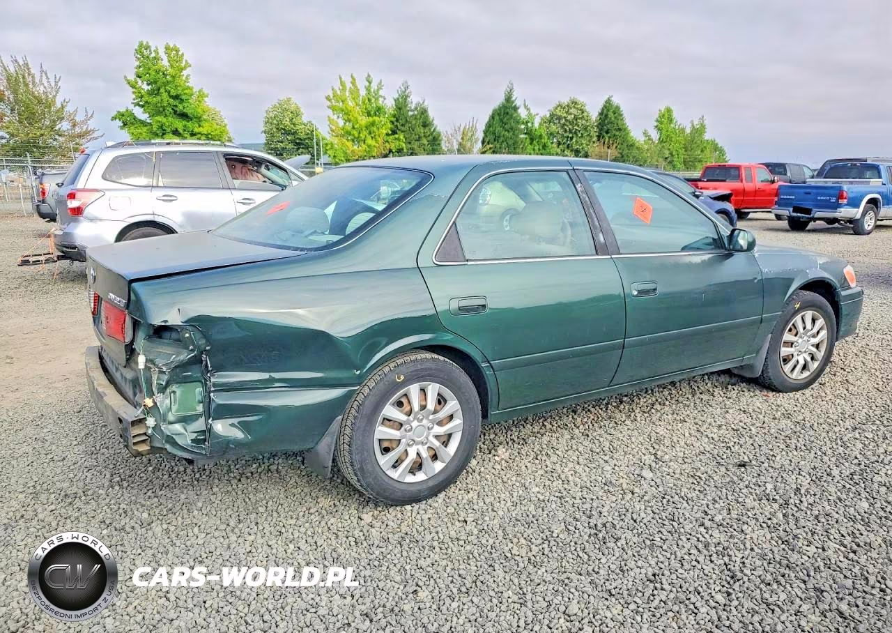 2001 Toyota Camry Le VIN:JT2BG22K510537021 - 3