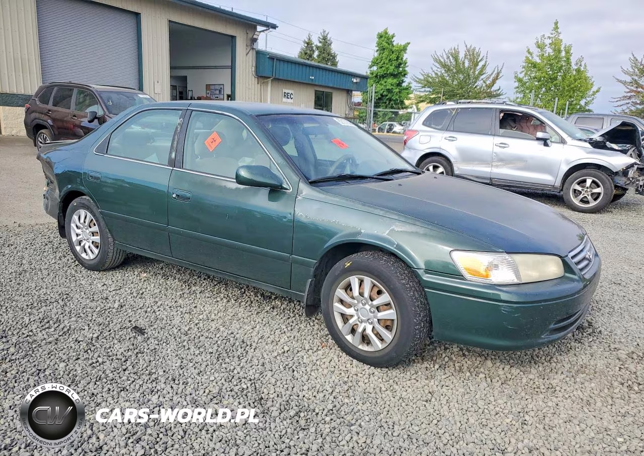 2001 Toyota Camry Le VIN:JT2BG22K510537021 - 4