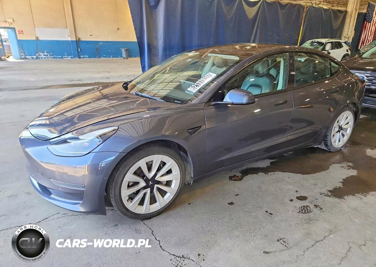 2022 Tesla Model 3 – zdjęcie 1 z 12