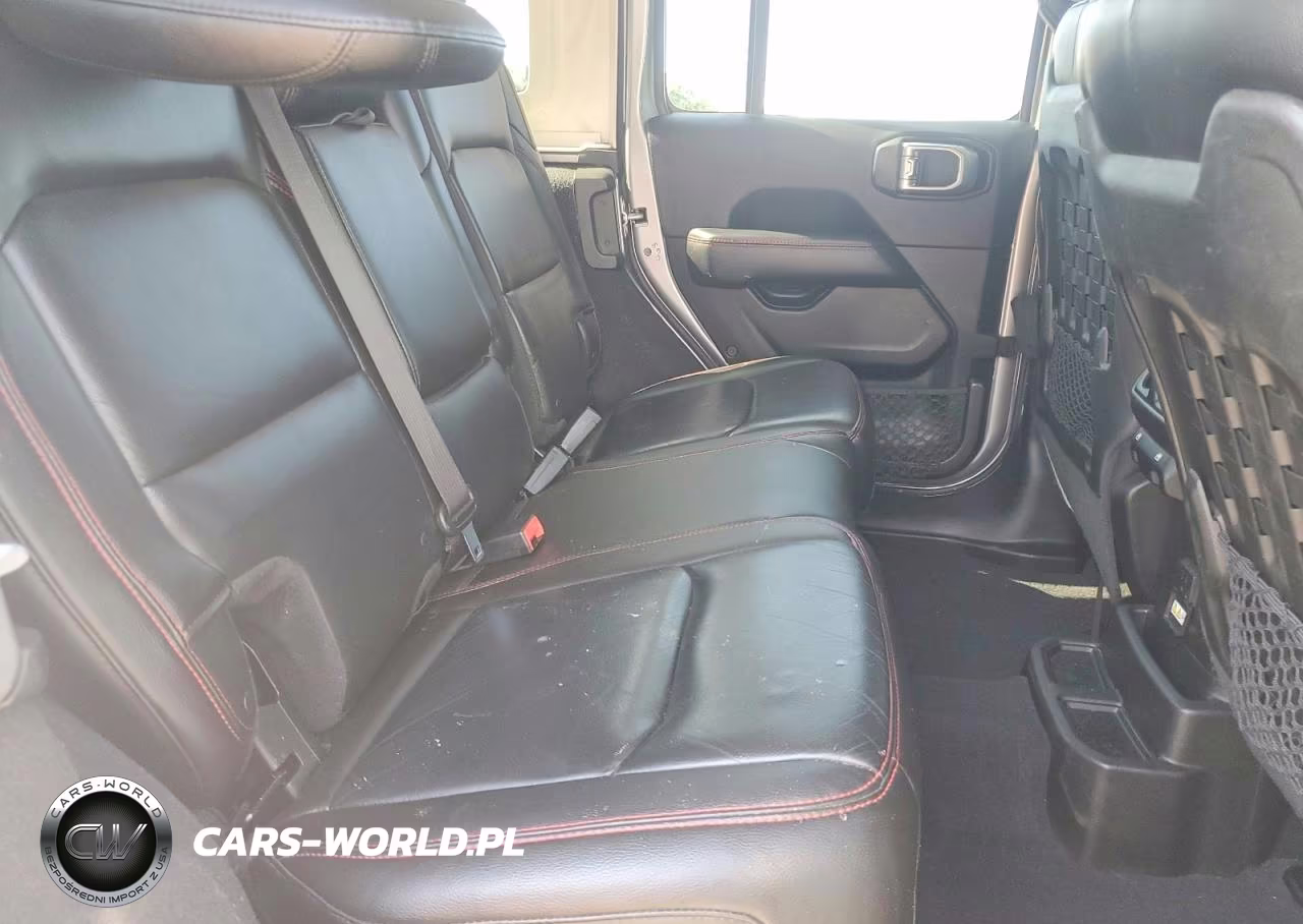 2018 Jeep Wrangler Unlimited Rubicon VIN:1C4HJXFG3JW149174 - 10