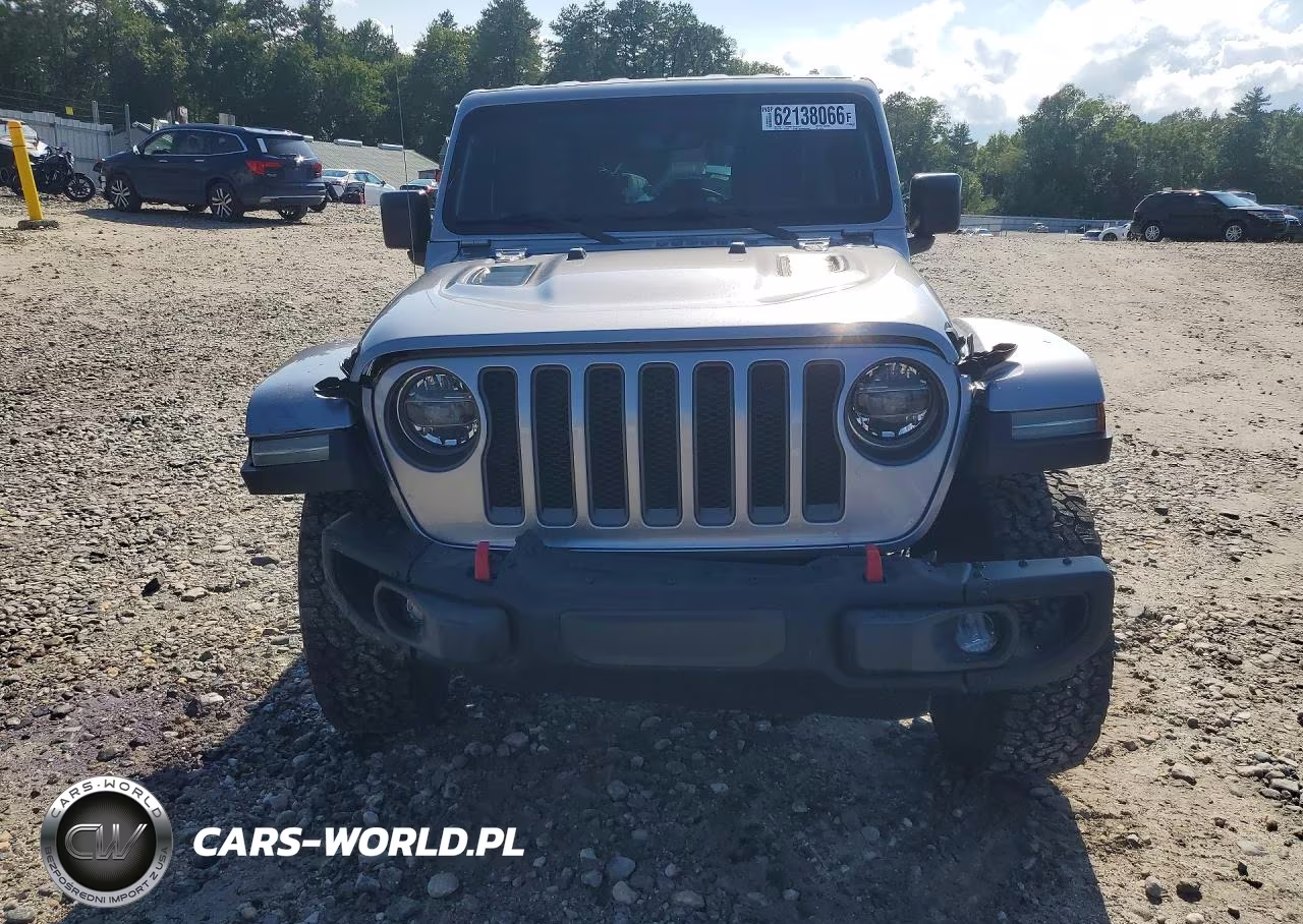 2018 Jeep Wrangler Unlimited Rubicon VIN:1C4HJXFG3JW149174 - 5