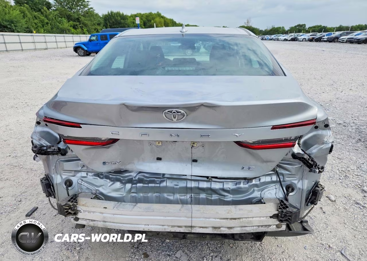 2025 Toyota Camry Le VIN:4T1DAACK5SU139971 - 6