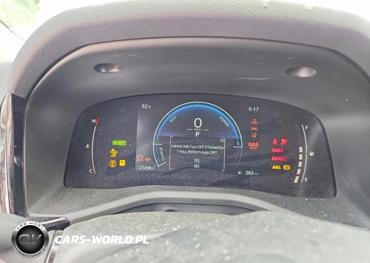 2025 Toyota Camry Le VIN:4T1DAACK5SU139971 - 9