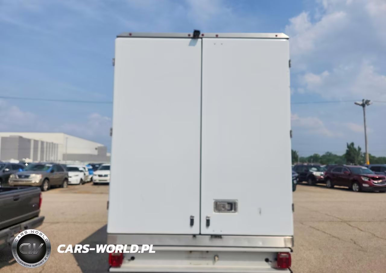 2020 Ford Transit Delivery Truck VIN:1FDBW5Z89LKA95580 - 6