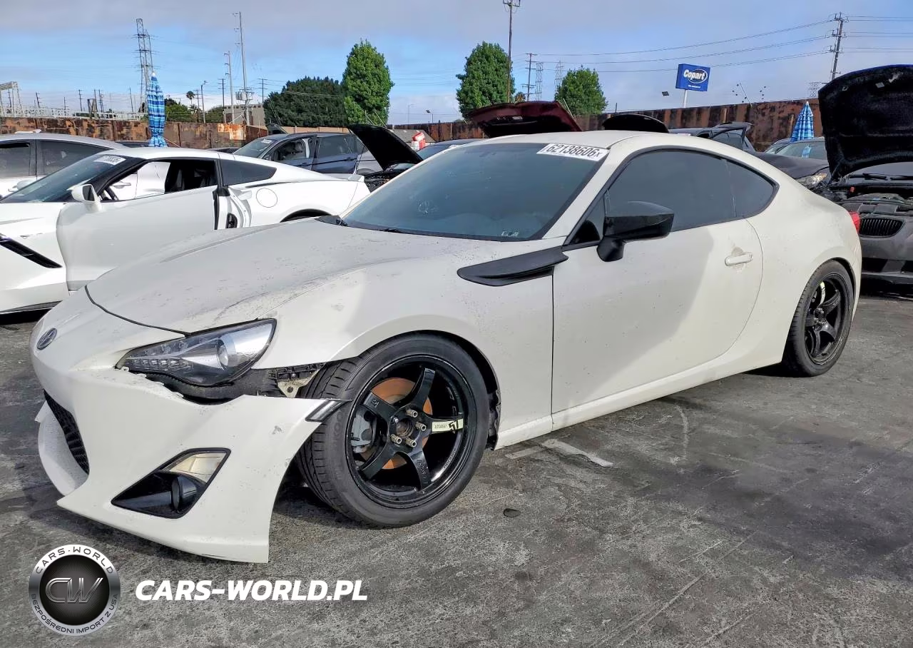 2016 Scion Fr-S Base – zdjęcie 1 z 12