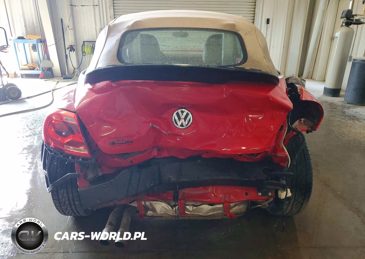 2014 Volkswagen Beetle VIN:3VW5X7AT5EM802418 - 6