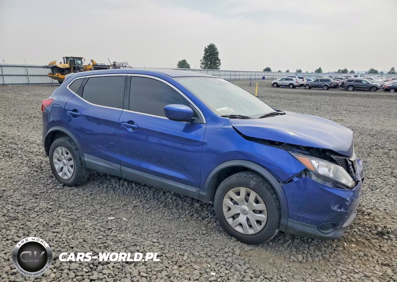 2019 Nissan Rogue Sport S VIN:JN1BJ1CR1KW311042 - 4