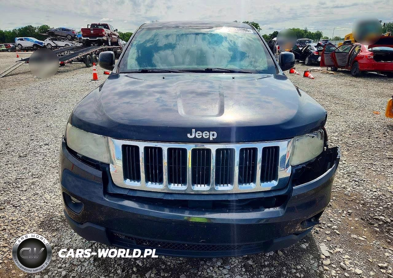 2012 Jeep Grand Cherokee Laredo VIN:1C4RJEAG6CC106193 - 5