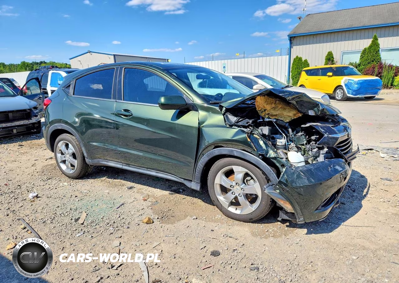 2018 Honda Hr-V Lx VIN:3CZRU5H37JM703658 - 4